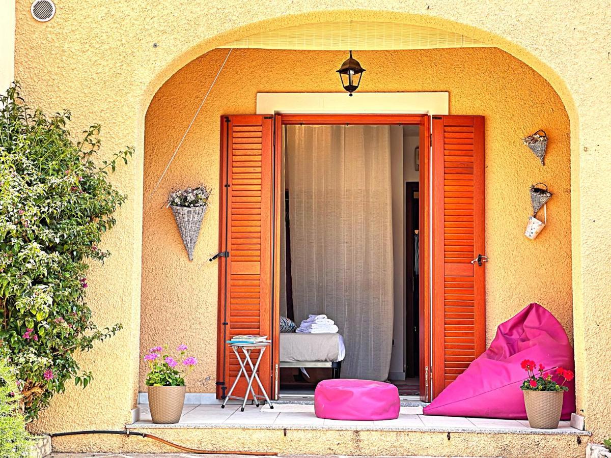 Appartement Casa Quasimodo, Con Patio E Giardino Privato à Olbia Extérieur photo